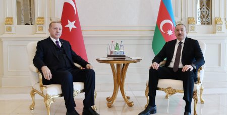Ərdoğan Azərbaycan Prezidenti ilə DANIŞDI